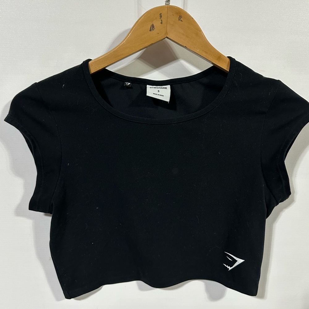 Gymshark short sleeve top